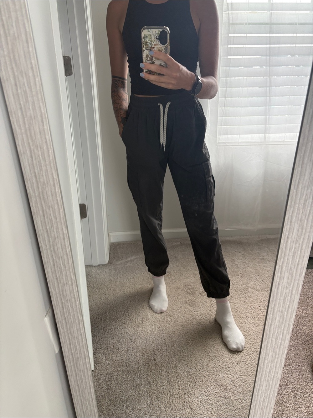 Vuori Gray Cargo Joggers with Drawstring